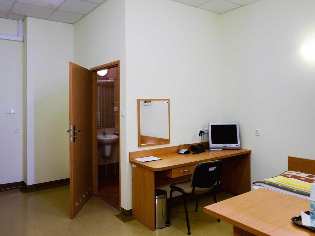 Bit Hotel Bielsko-Biala Room photo