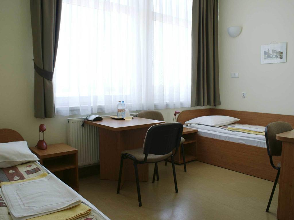 Bit Hotel Bielsko-Biala Room photo